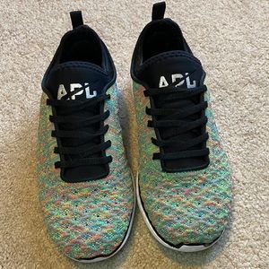 APL Techloom Phantom